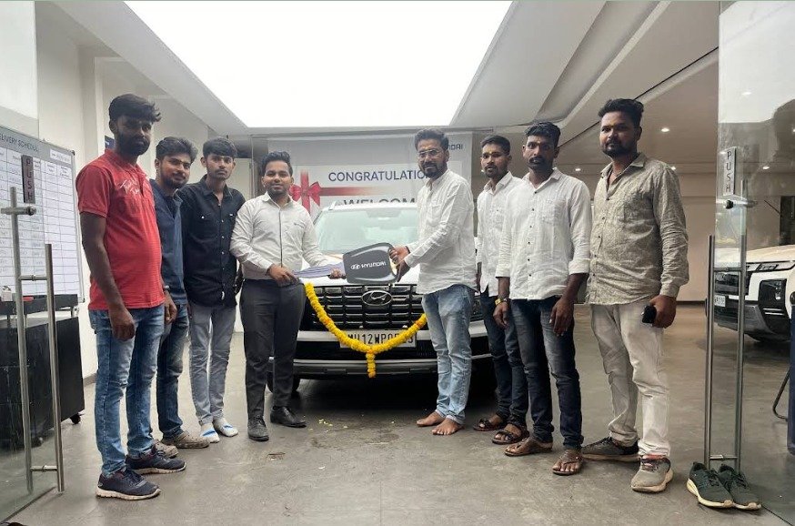 WhatsApp Image 2025-03-08 at 19.27.13